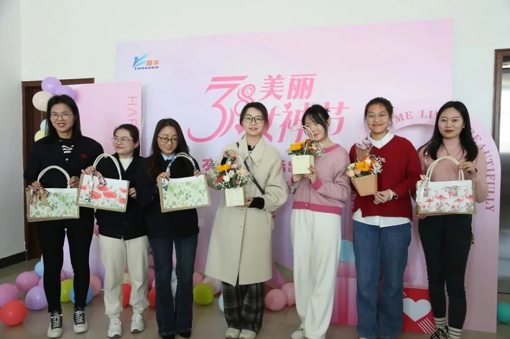 巧手女神，美麗綻放—— 隆華科技集團(tuán)組織在洛各公司開(kāi)展“三八”婦女節(jié)活動(dòng)