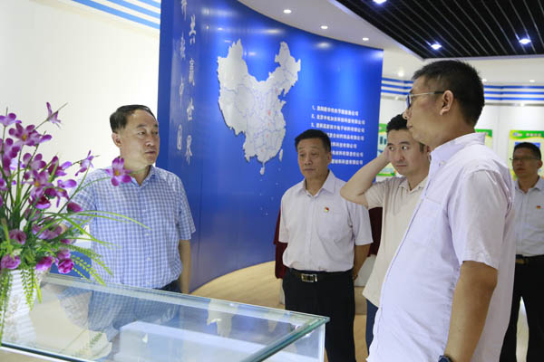 不忘初心，牢記使命： 通用技術投資公司與隆華集團以黨建交流凝聚發(fā)展內生動力
